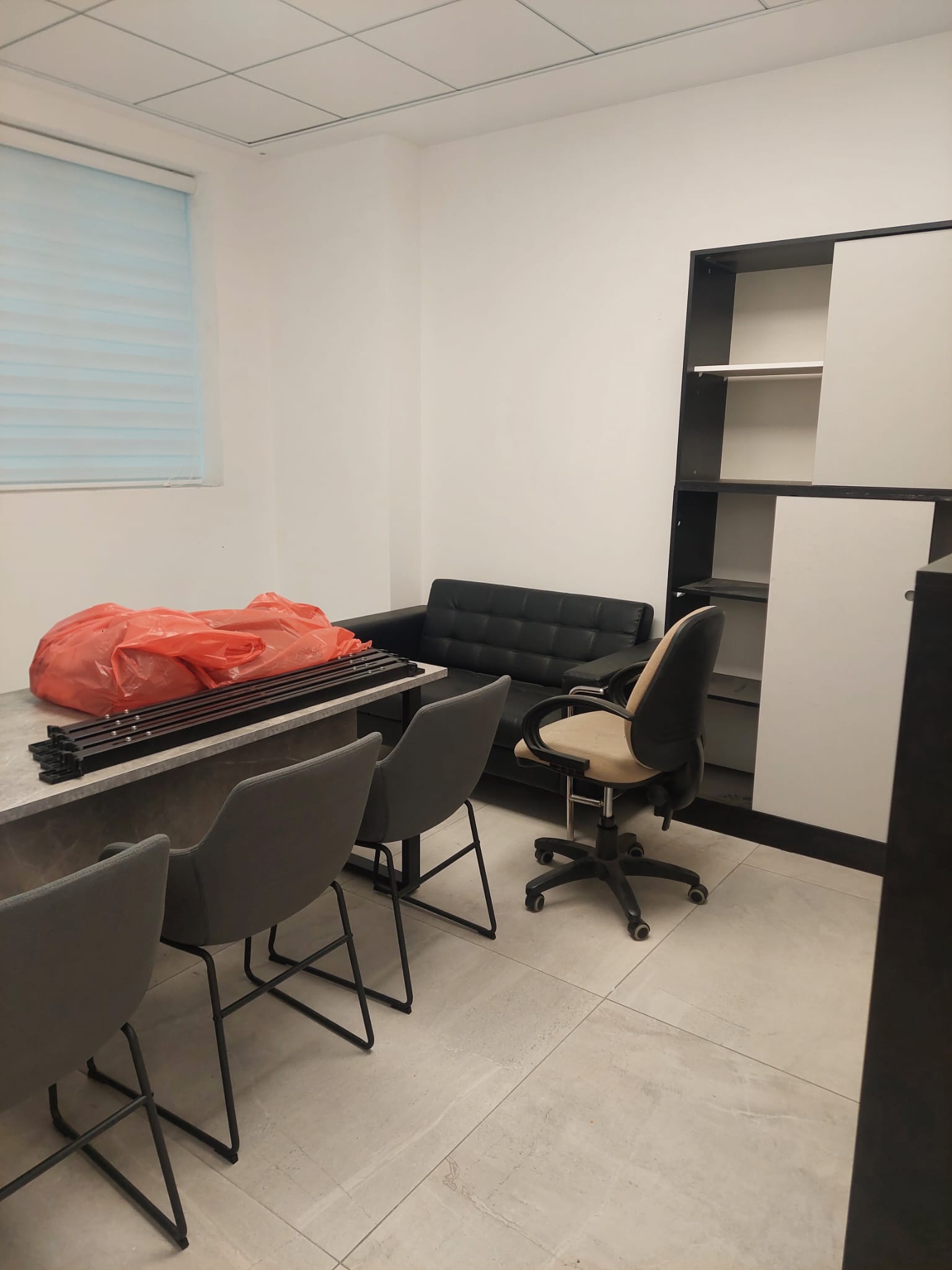 חדר 2 - משרד כדאי יותר רחובות